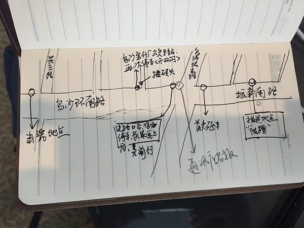 东莞男子追砸运钞车被击毙 其父:儿子脾气很好