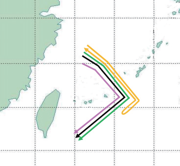 空军发布疑似轰-6K与台湾中央山脉高峰合影